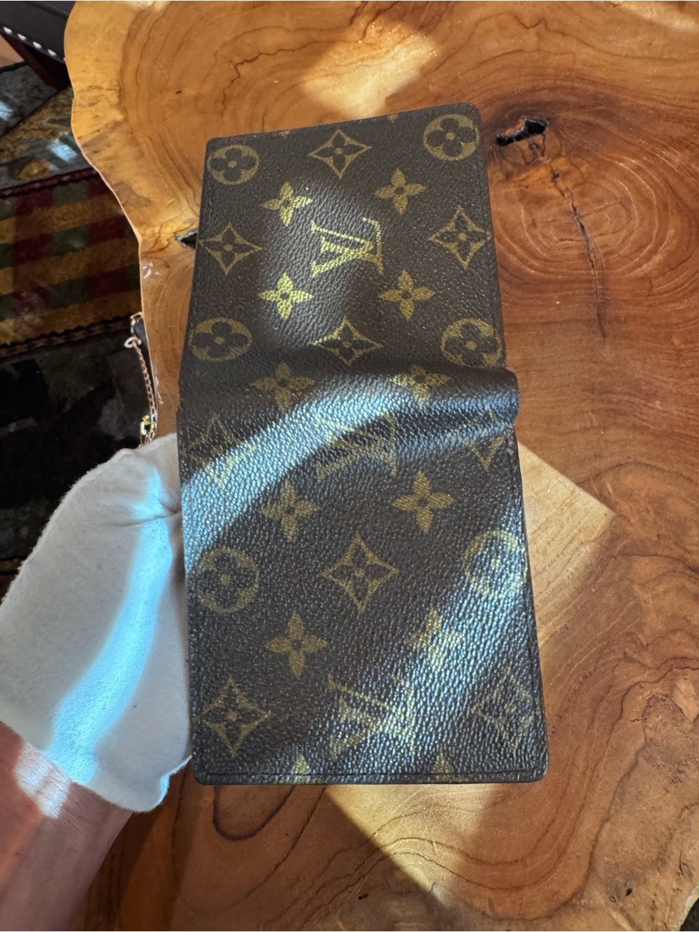 men’s monogram, brown bifold, wallet, vintage 1998 - Picture 10 of 16